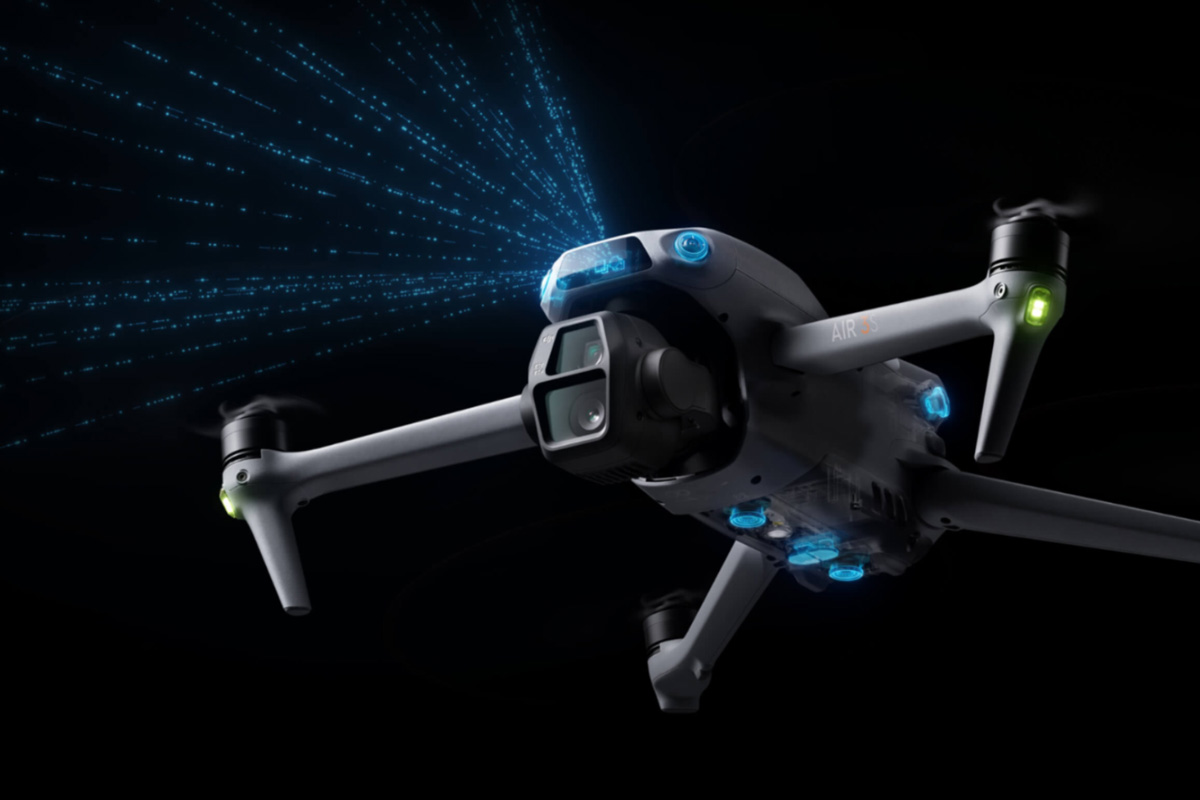 DJI Air 3S Descriptions - Safer Nighttime Flying for Expanded Creativity