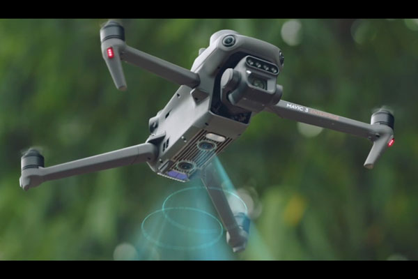 DJI Mavic 3M Descriptions - Omnidirectional obstacle sensing